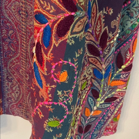 Bok 100% Wool Kimono Jacket Embroidered and Paisley Motif - Picture 10 of 10